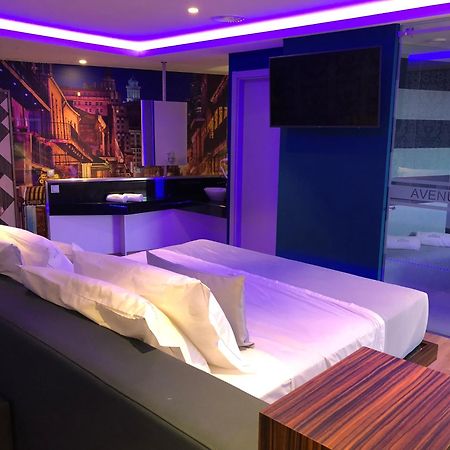 ואלונגו Motel Avenue מראה חיצוני תמונה